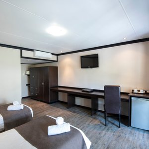 Square Twin Bed Working Area