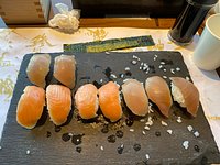 Tokyo Sushi-Making Class at a 100-Year-Old Sushi Bar