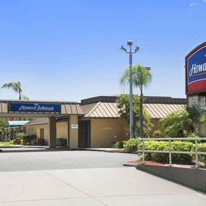Welcome to Howard Johnson Winter Haven