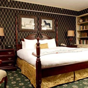 Ali Bedroom