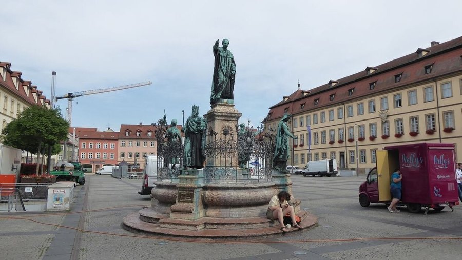 Adult Guide in Bamberg