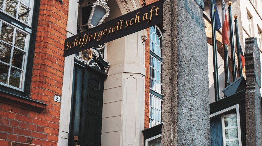 Willkommen im Restaurant Schiffergesellschaft – eine der traditionsreichsten Gaststätten in Lübeck!