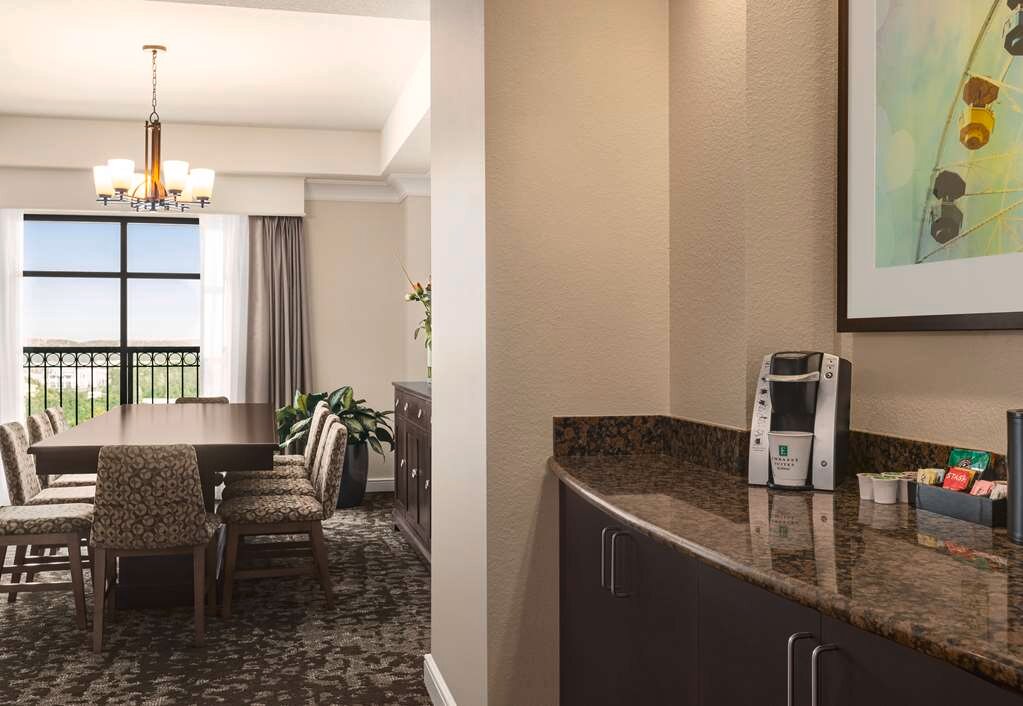 Hotel photo 132 of Embassy Suites by Hilton Orlando Lake Buena Vista South.