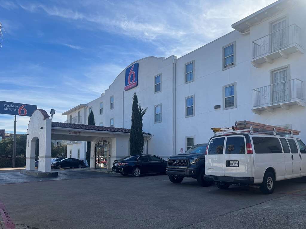 MOTEL 6 DALLAS, TX – DOWNTOWN $75 ($̶8̶6̶) - Updated 2024 Prices 