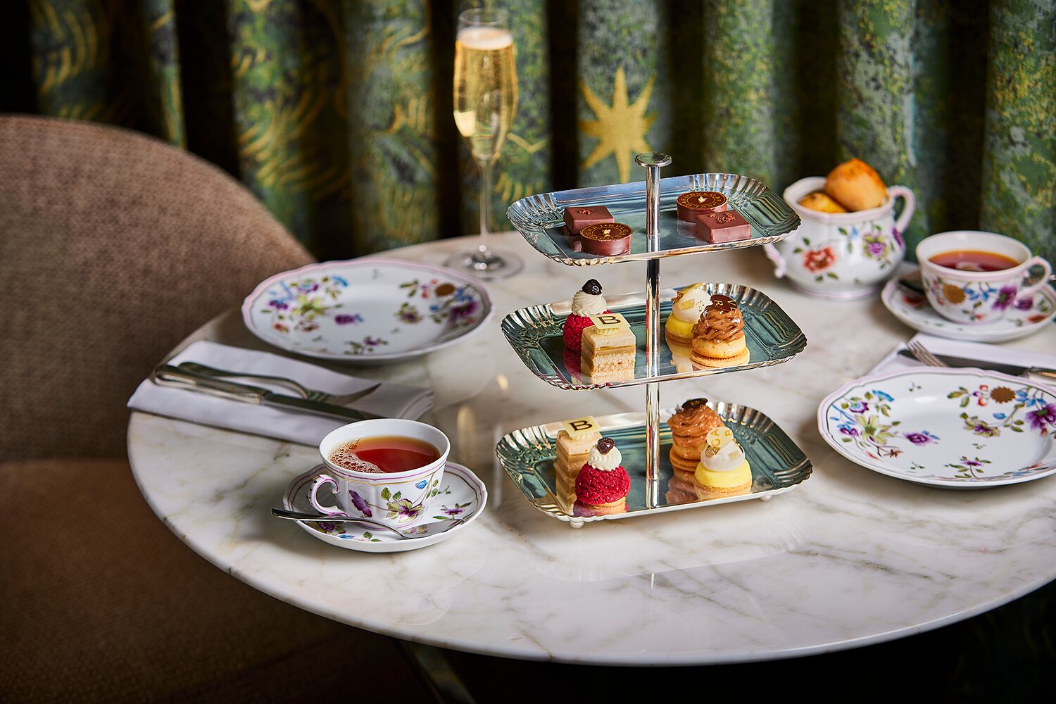 Bulgari hotel afternoon tea hotsell