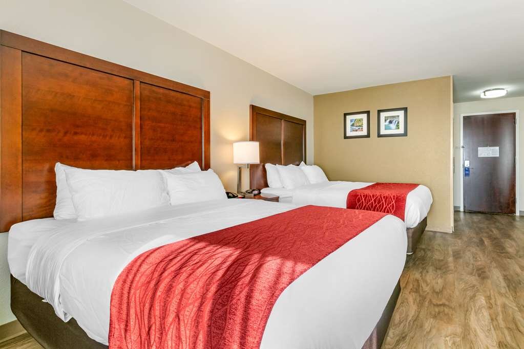 Hotel photo 18 of Comfort Inn & Suites Van Buren - Fort Smith.