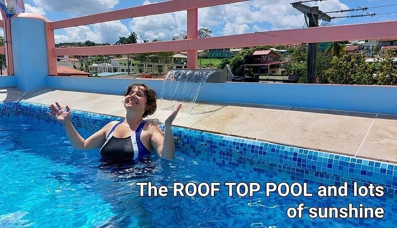 Roof top pool