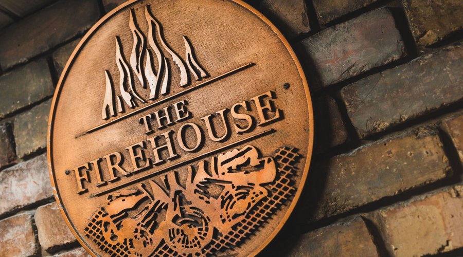 Firehouse Bar & Grill 