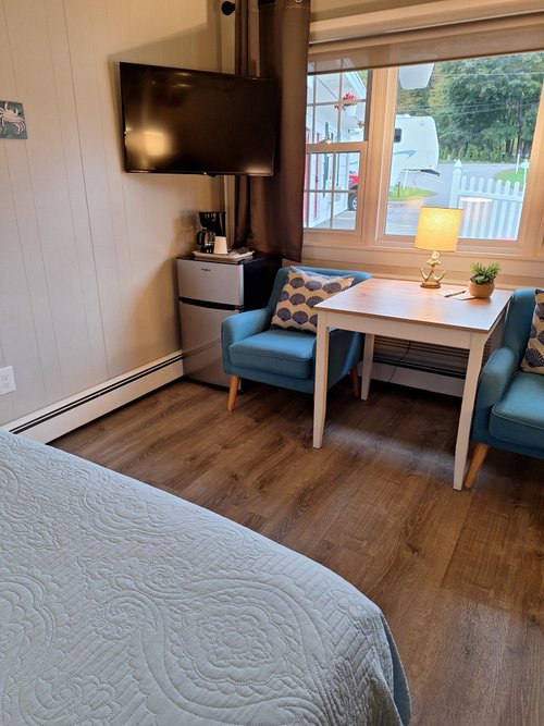 CLADDAGH MOTEL & SUITES $89 ($̶9̶8̶) - Prices & Reviews - Maine/Rockport