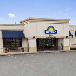 Welcome to the Days Inn Frederick