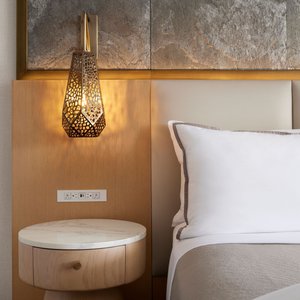 King Bedside