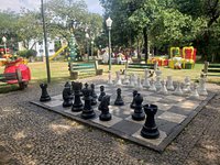 Grande xadrez. - Picture of Xadrez Gigante Recebe Melhorias, Pocos de  Caldas - Tripadvisor