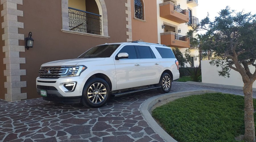 Our commitment is to provide exceptional private transportation. Thank you for choosing us