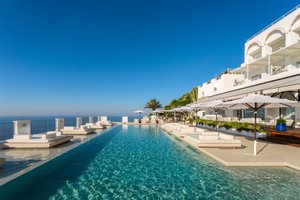 Piscina e spiaggia