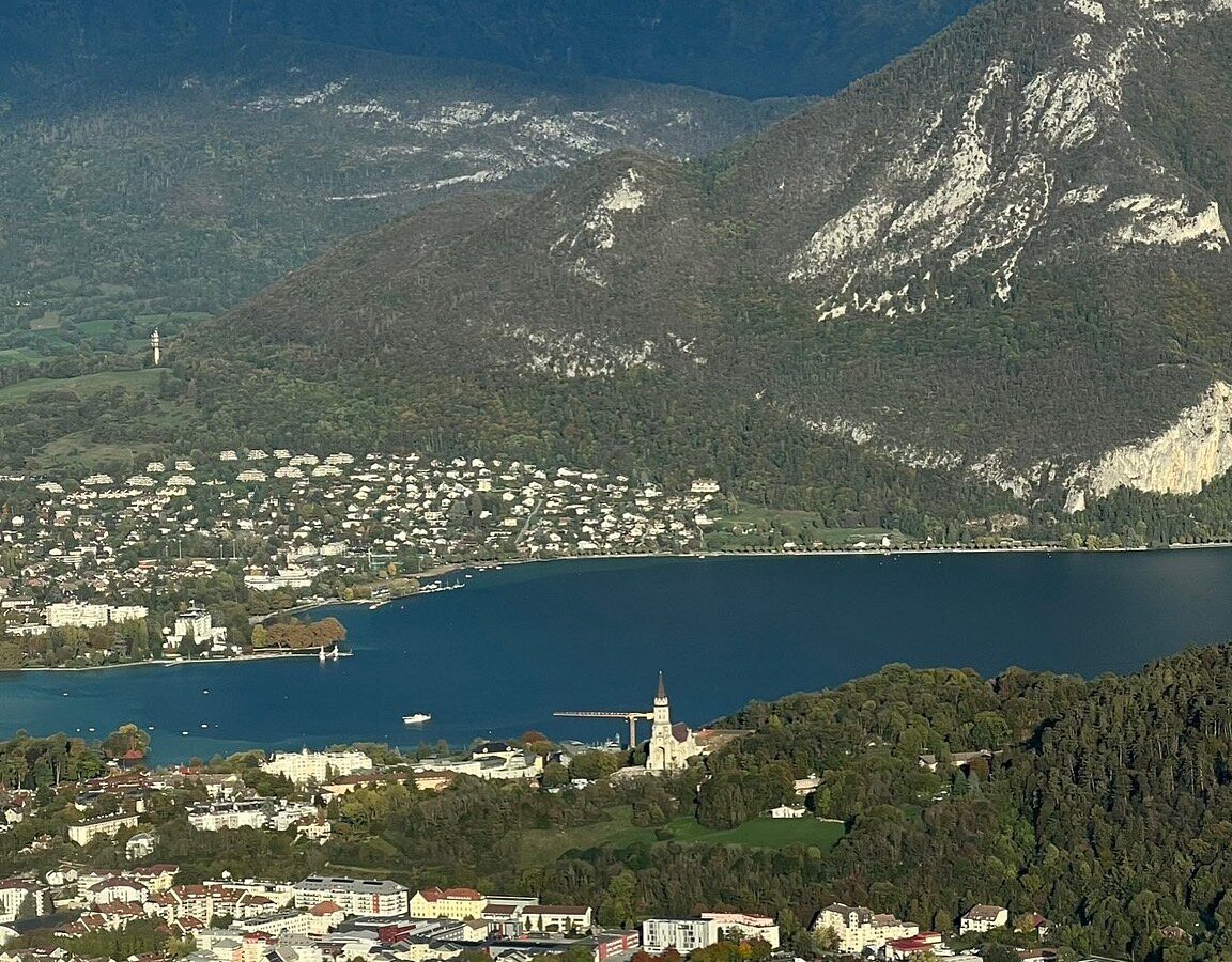 Baptême en Montgolfière au-dessus du Lac d'Annecy ! - Activ'Annecy