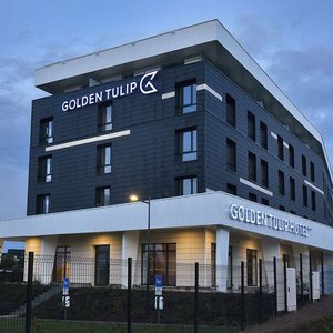 ENTREE GOLDEN TULIP SOFRA