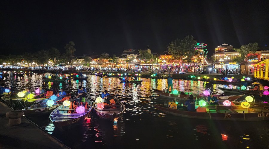 Hoi An Night life 