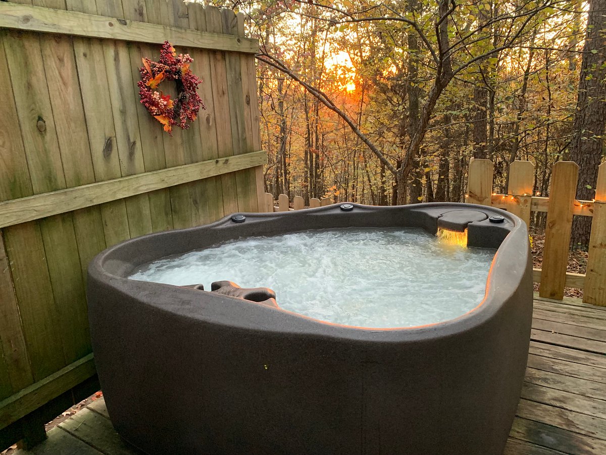 Valentine's Day Hot Tub Tips to Turn Up the Romance - Hot Spring Spas