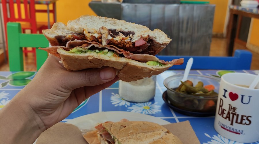 Un espacio tranquilo para desayunar, en nuestra casa 👍🏼