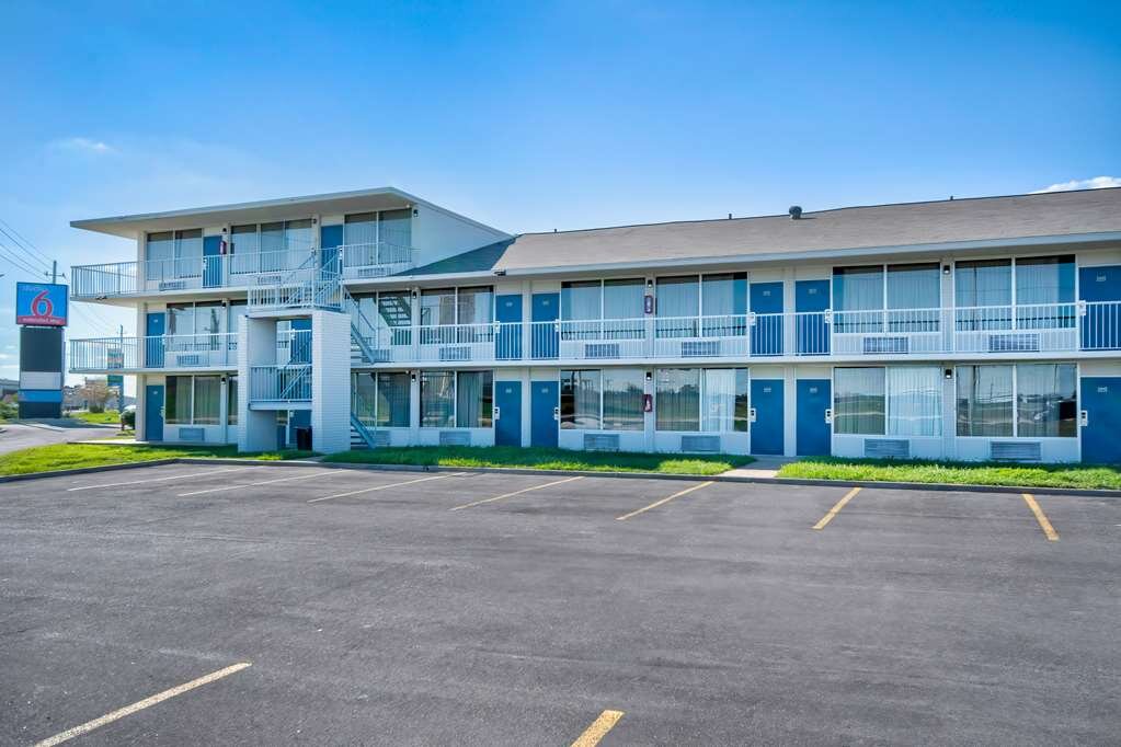 STUDIO 6 ROSENBERG TEXAS Prices Hotel Reviews