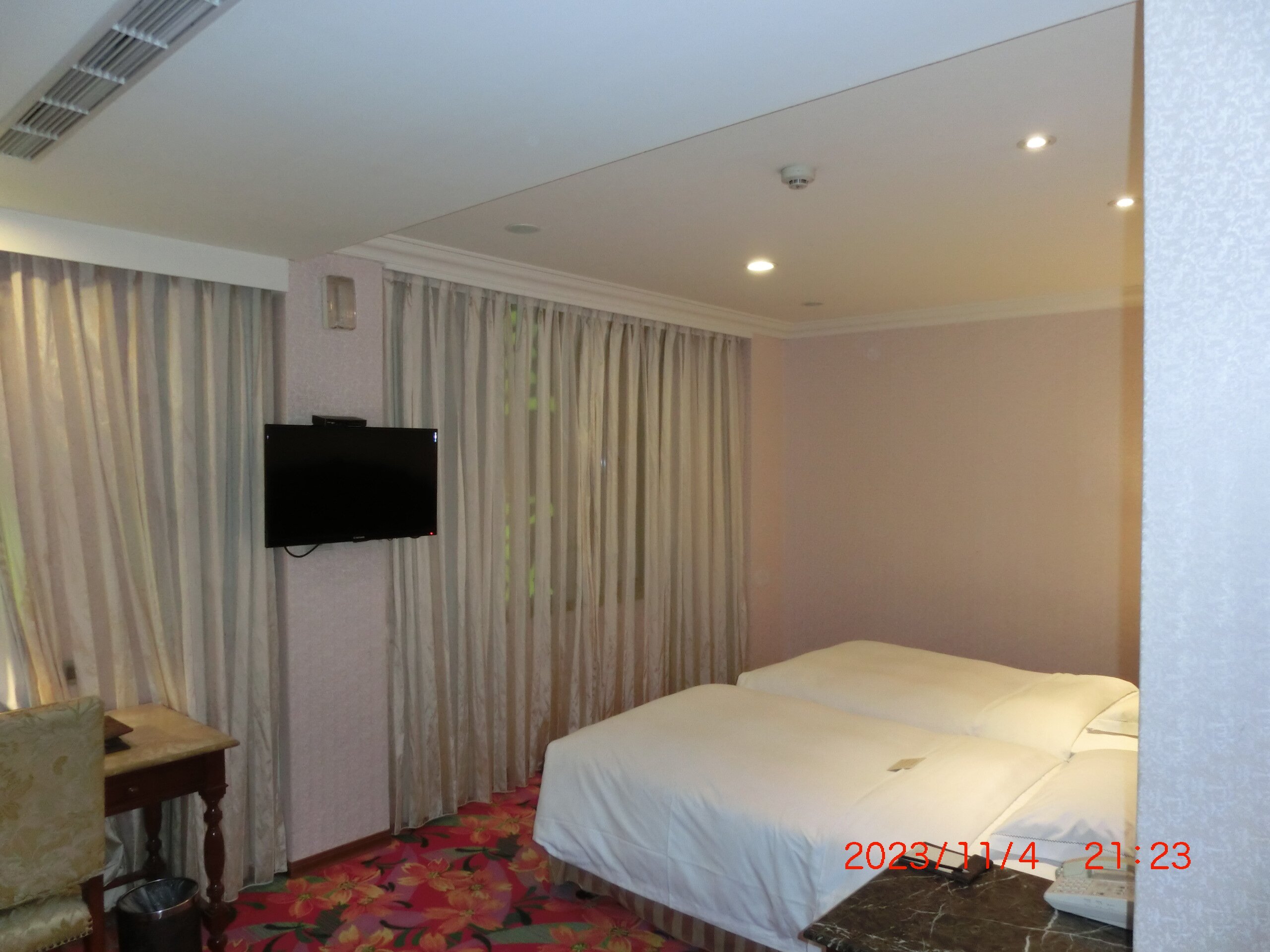 ROYAL SEASONS HOTEL TAIPEI NANJING WEST (Datong, Taipéi): Opiniones Y ...