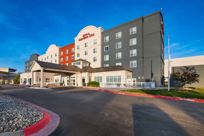 HILTON GARDEN INN OMAHA EAST/COUNCIL BLUFFS - Updated 2024 Prices ...