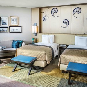 Club InterContinental Twin Room