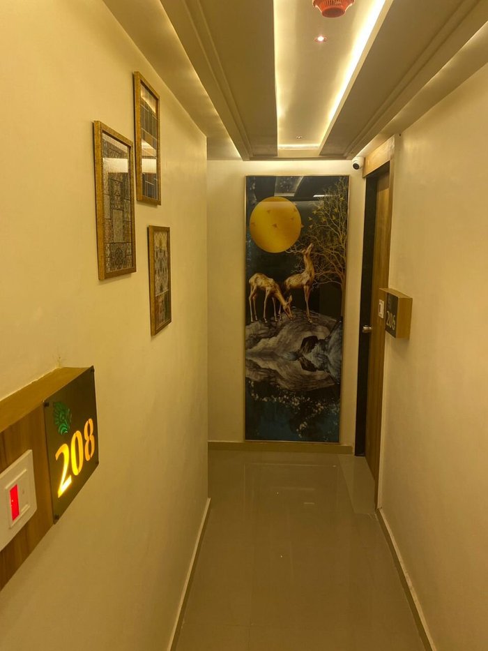 HOTEL KRISHNA Prices & Reviews (Gandhinagar, Gujarat)