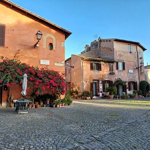 File:Chiesa di Sant'Aurea (Ostia Antica).jpg - Wikimedia Commons