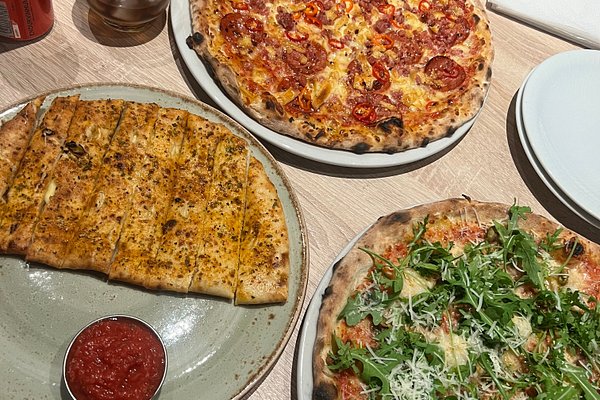 The 15 Best Places for Pizza in Reykjavik
