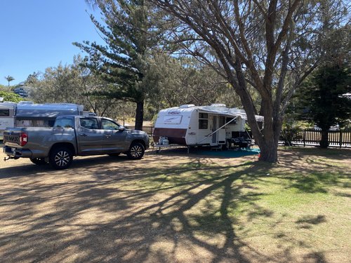 BEACHSIDE HOLIDAY CARAVAN PARK - Prices & Campground Reviews (Yeppoon ...