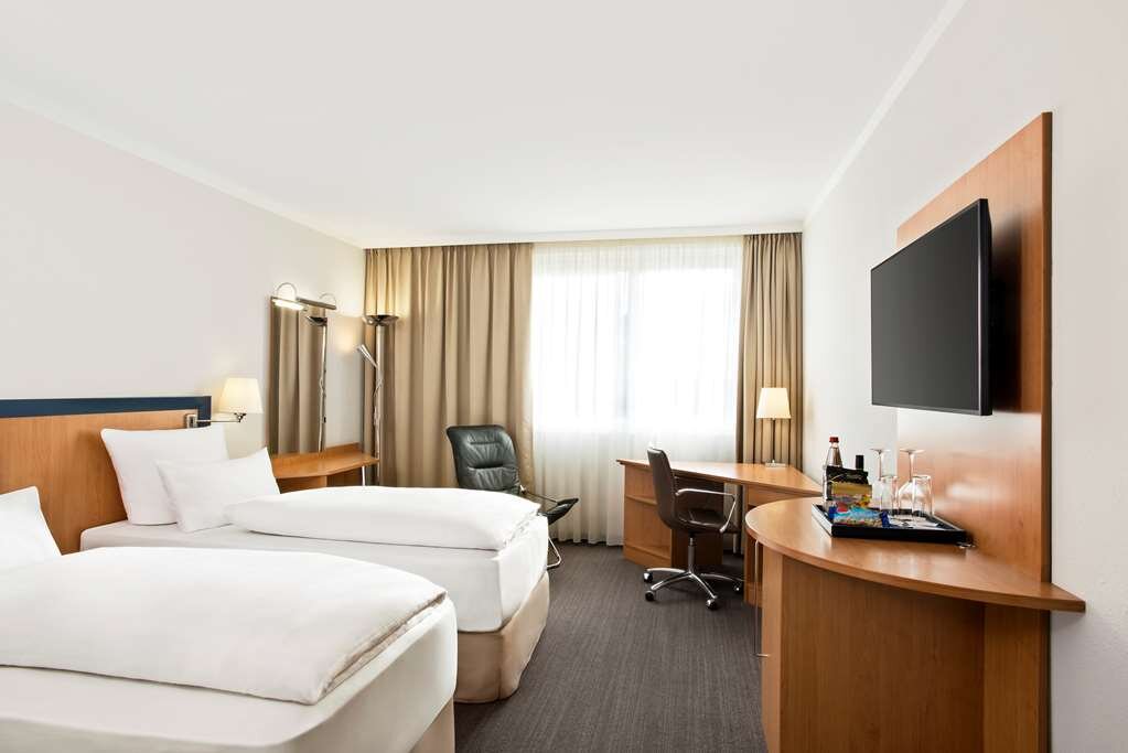 Hotel photo 2 of NH Frankfurt Airport West.