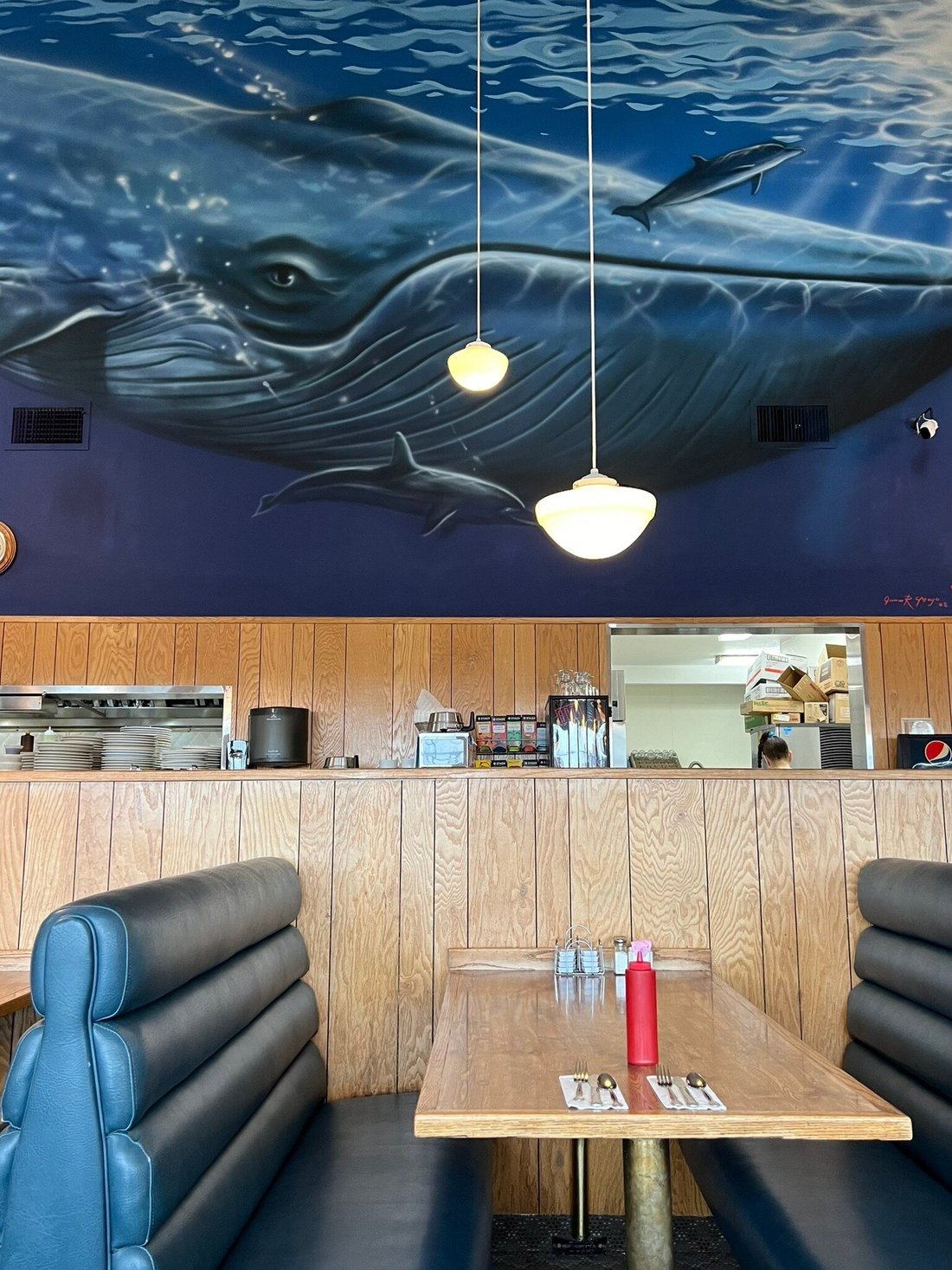 LEROY'S BLUE WHALE, Yachats - Menu, Prices & Restaurant Reviews