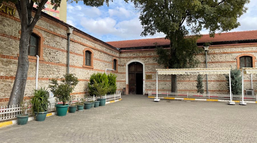 Yunus Emre Kültür Merkezi