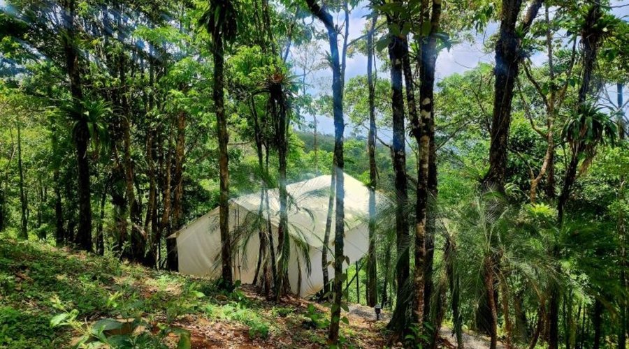 Volcano Tenorio Glamping Ranch front view of Glamping Tent from street