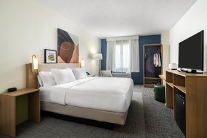Room & Suite