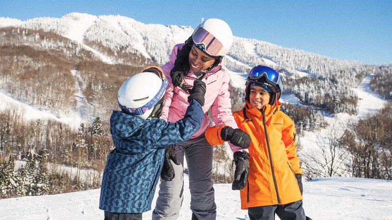 Family skiing at Mont-Tremblant Resort