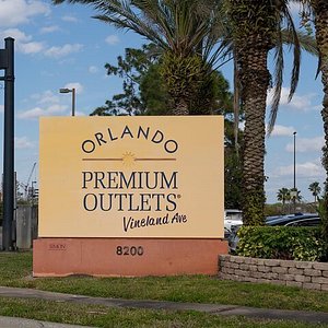 GUCCI at Orlando Vineland Premium Outlets® - A Shopping Center in Orlando,  FL - A Simon Property