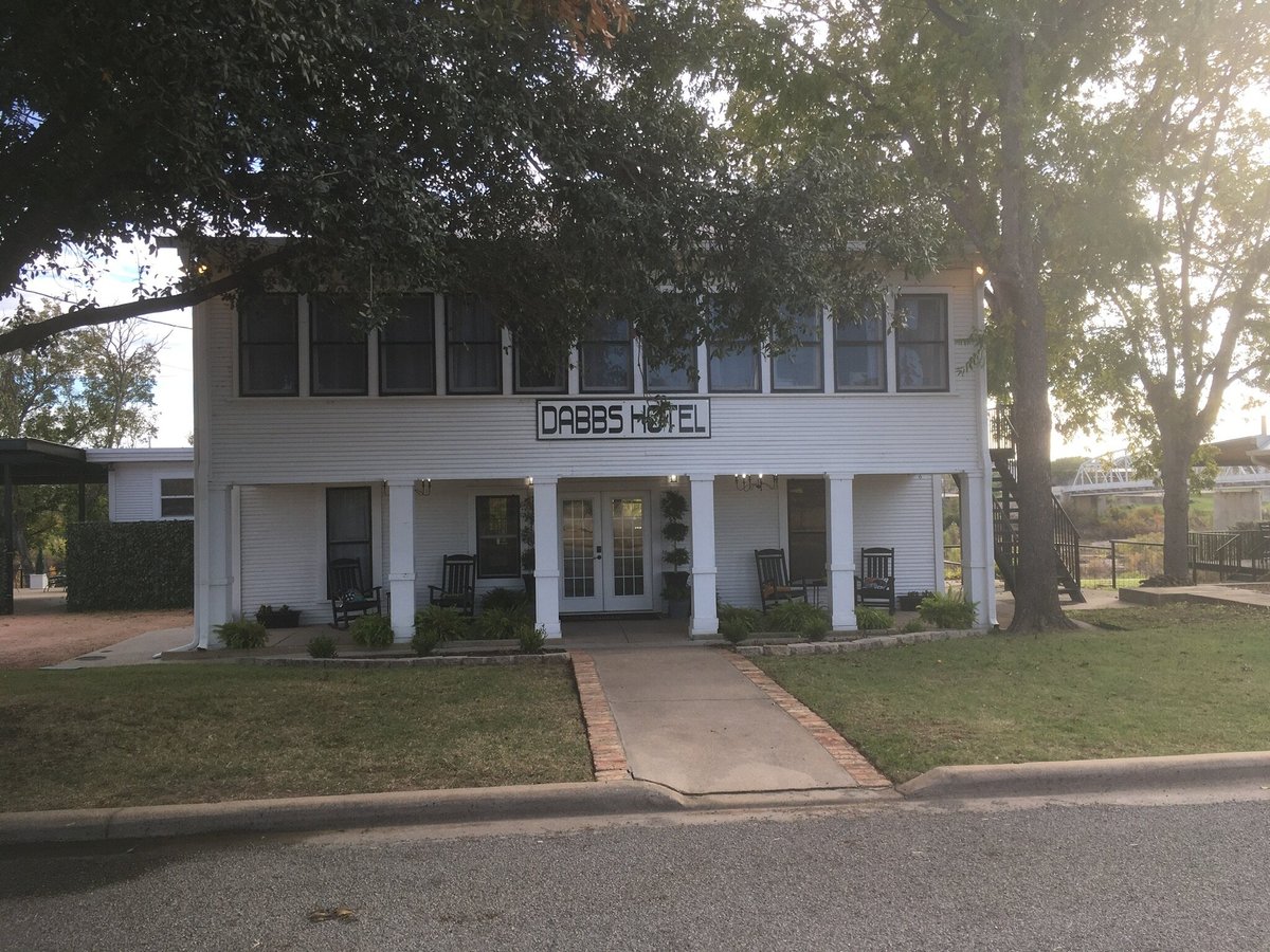 DABBS HOTEL - Updated 2024 B&B Reviews (Llano, TX)