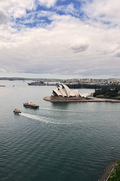View of the Sydney Opera House and Harbour from Pylon Lookout
