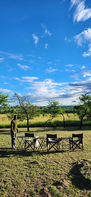 Legendary Serengeti Camp