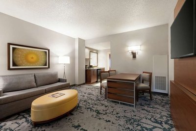 Hotel photo 22 of Embassy Suites by Hilton Grapevine DFW Airport North.