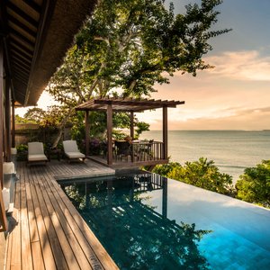 Two-Bedroom Premier Ocean Villa - Sunset view from villa balcony