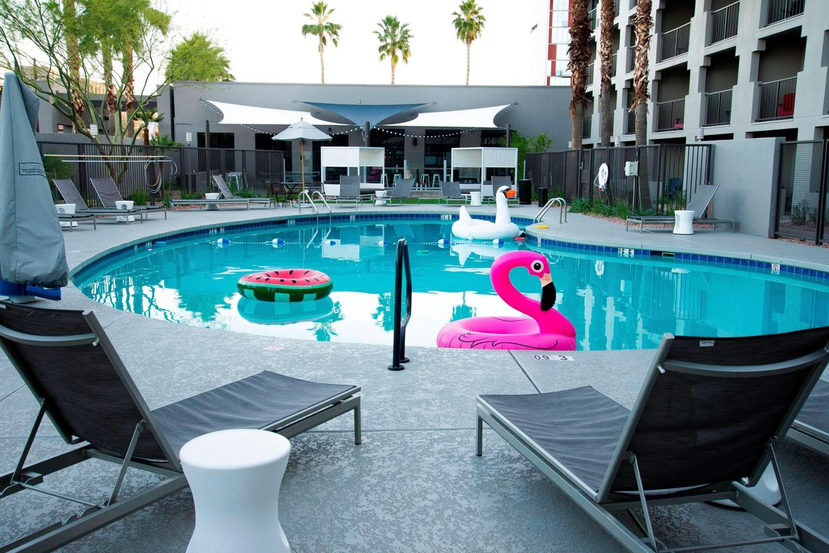 MOXY PHOENIX TEMPE/ASU AREA (Темпе) - отзывы, фото и сравнение цен -  Tripadvisor