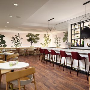 Lea Restaurant and Bar Dining Area