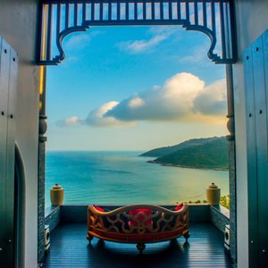  Viewing deck