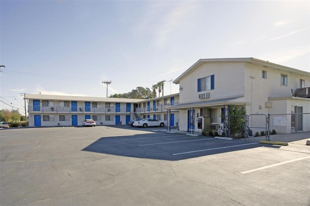 AMERICAS BEST VALUE INN BEAUMONT CA 91 1 0 9