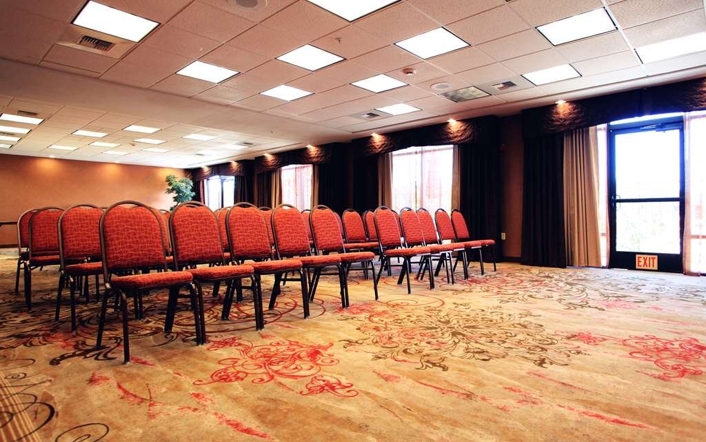 HAMPTON INN SUITES PASO ROBLES 184 2 6 5 Updated 2024 Prices   Meeting Room 