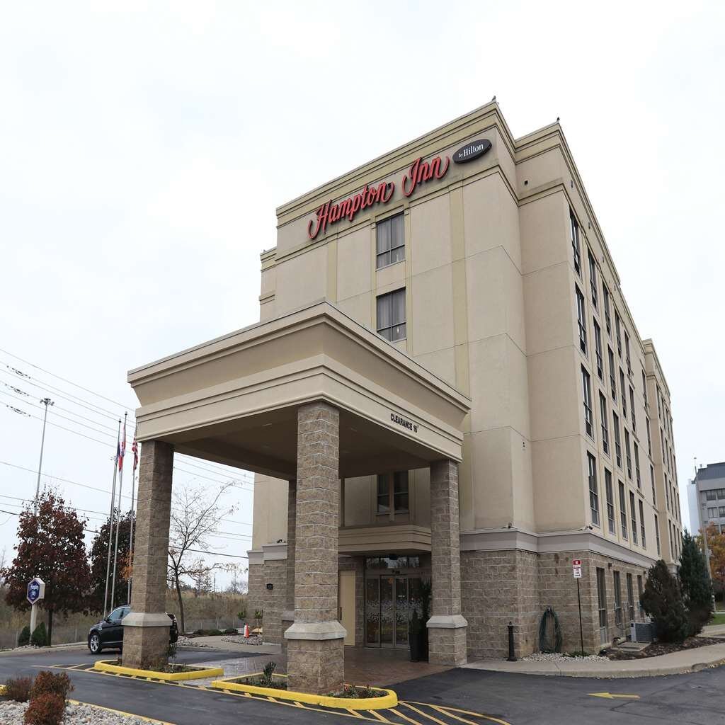 Hampton Inn by Hilton Toronto Mississauga West UPDATED 2024