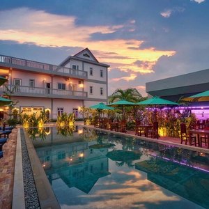 Overview of our swimming pool